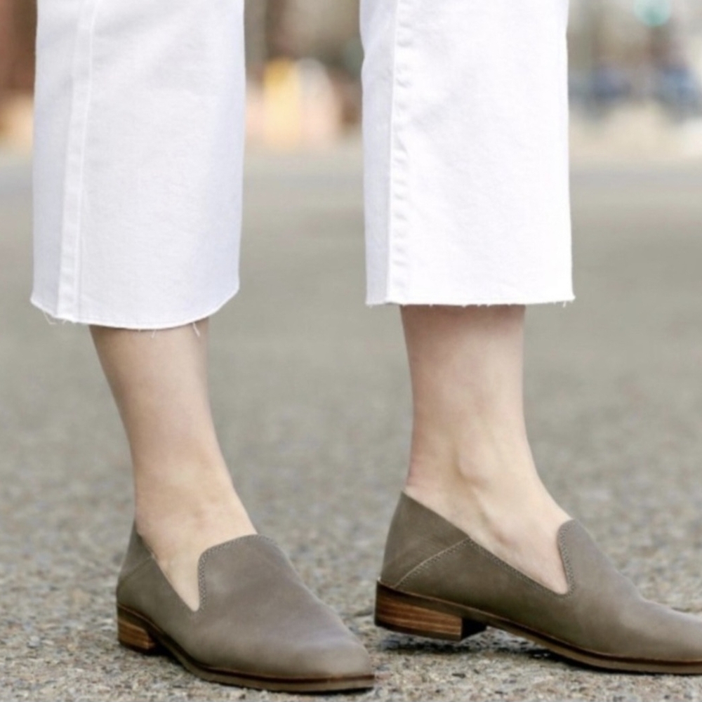 Lucky Brand Tan Flats Versatile Loafers